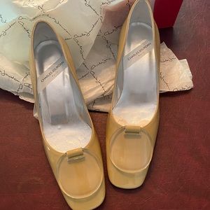 Charles Jourdan Patent Taupe clear button -Paris